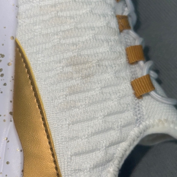 Share  Skechers Work Relaxed FIT: TILIDO ' CLAIRIT Lace Up Athletic W/Slip - Picture 11 of 16